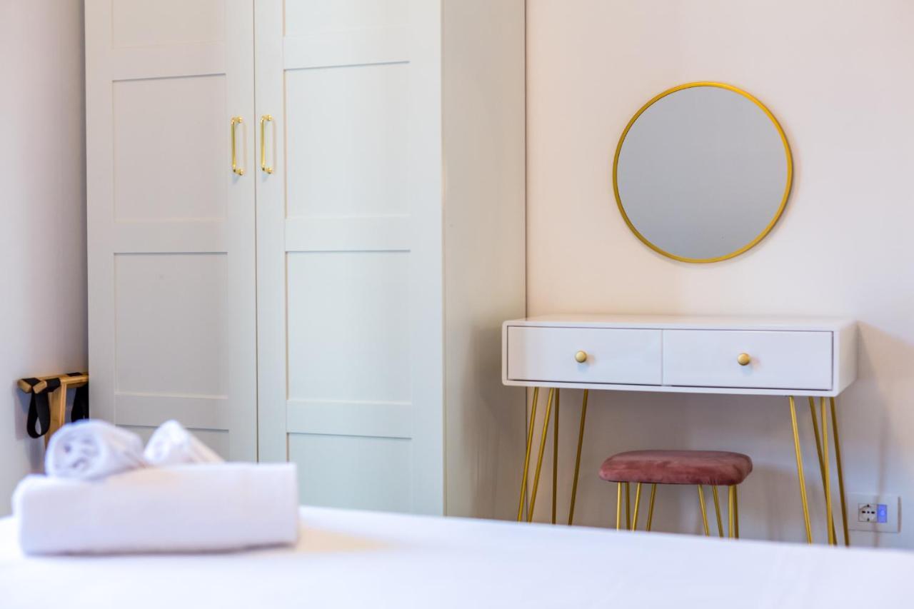 Nora Suite Stresa Esterno foto